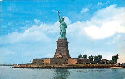 Estátua da Liberdade — ilha da Liberdade — editor: Concorde Publishing Co. Inc. n° P29357