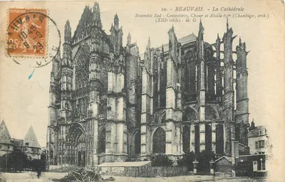 Beauvais - A Catedral — Conjunto Sul, Contraventos, Nave e Abside (Século XIII) — M.G.