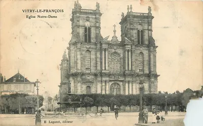 Vitry-le-François — Igreja de Nossa Senhora — E. Legeret, editor