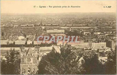Lyon - Vue générale prise de Fourvière — B. F. n°47