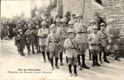 Festa dos Pequenos Piquets — Delegação das Grandes Escolas Militares — editor não identificado