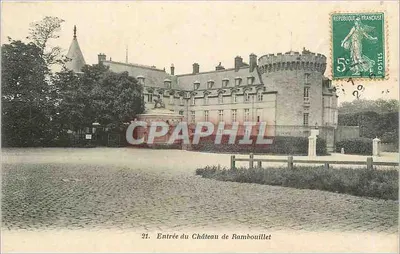 Entrada do Castelo de Rambouillet — vista do castelo com entrada pavimentada — editor não visível, n° de série 21