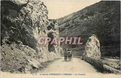 Rodovia de Étsaut a Urdos — Le Poutou — Carrache & Pau