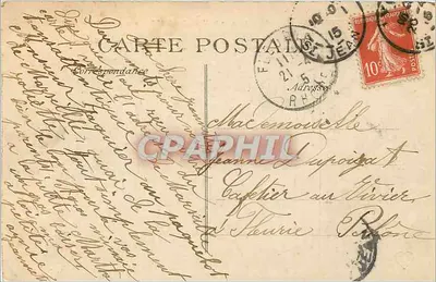 Station Vic-le-Comte — algemene uitzicht van Corent — het pittoreske Auvergne — Achterkant
