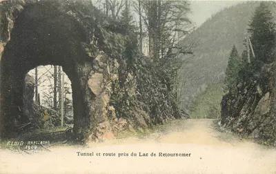 Túnel e estrada perto do Lago de Retournemer — Strasbourg, 1904 — F. Laub