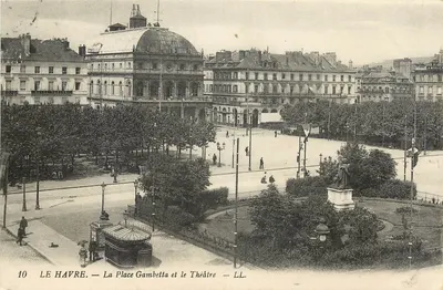 Le Havre — A Place Gambetta e o Teatro — LL.