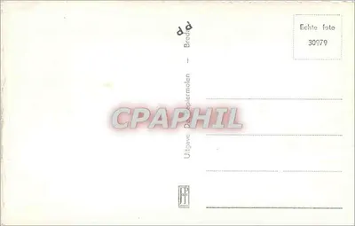 Breda, Begijnhof — vista de um edifício de tijolos com três religiosas — n° 30979 — Verso
