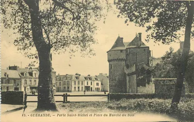 Guérande — Porta Saint-Michel e Place du Marché au Bois — G. Artaud, editor
