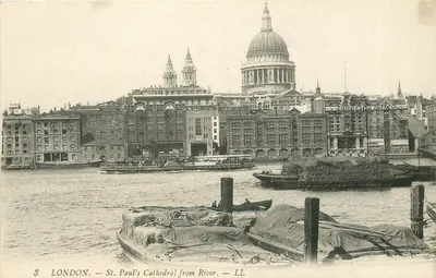 LONDRES. — Catedral de São Paulo vista do rio. — O'Brien Thom & Co.