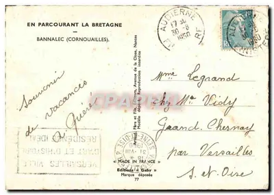 Młody krajanka w stroju bretońskim — przed kaplicą — wydawca Père et Fils, Nantes, nr 77 — Rewers