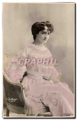 Gladys Maxhance — Retrato de jovem mulher em vestido rosa — K.F. Editeurs, Paris