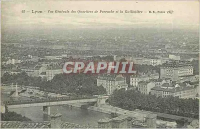 Lyon - Vue Générale des Quartiers de Perrache et la Guillotière — B.F., PARIS