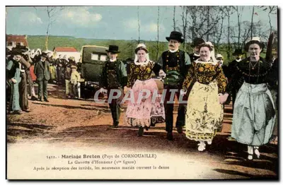 Casamento Bretão — Pays de Cornouaille — A Gavota de Honra (1ª figura) — Le Dorré, Paris Châteaulin