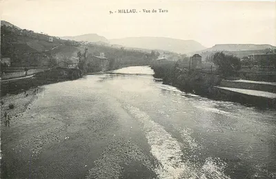 Millau — Vista do Tarn — editor Compiot, Paris