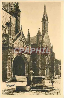 Locronan (Finistère) — O velho poço e a igreja (século XV) — R. Dorange
