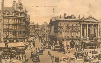 Piccadilly Circus, Londres — vista da praça com o London Pavilion — No. 13