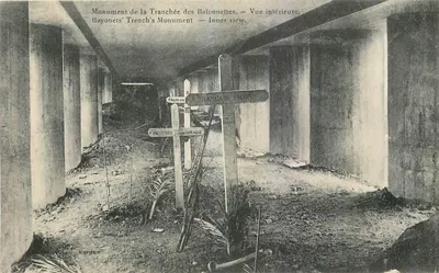 Monumento da Tranchée das Baïonnettes — Vista interior — Verdun