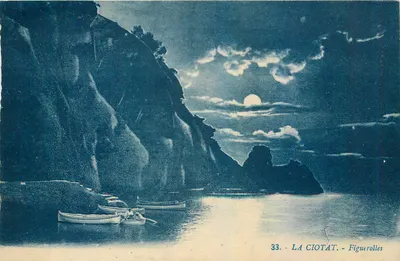 La Ciotat - Figuerolles - Vista noturna com lua cheia e falésias