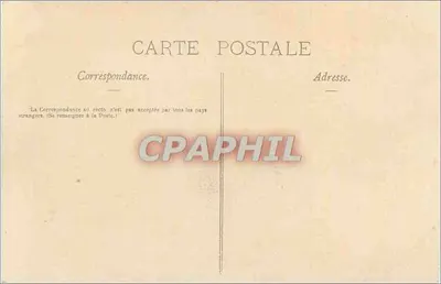 Angers — Place du Ralliement — widok placu z tramwajem i budynkami — L. V. fot. — Rewers