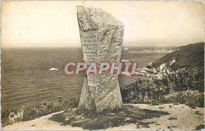 Monumento aos Redes de Fuga — Praia Bonaparte — Editora Gaby