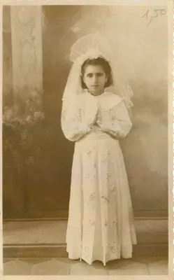 Religious Festival — young girl in white dress and veil — publisher Luigi Morizzi, Trebilico