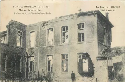 Pont-a-Mousson (M.-et-M.) — Casa bombardeada — J. Courcier, 8, rue Simon-le-Franc, Paris