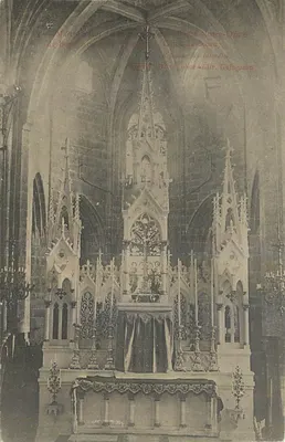 Interior da catedral Nossa Senhora de Guingamp (Côtes-du-Nord) — Altar-mor — Editor David, Guingamp