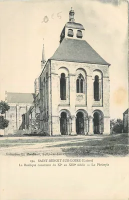 Saint-Benoît-sur-Loire — Basílica do XI ao XIII século — O Péristilo — Coleção L. Marchand, Sully-sur-Loire