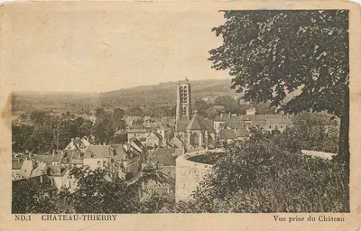 Château-Thierry — Vista tirada do Castelo — ND.1 — Château-Thierry