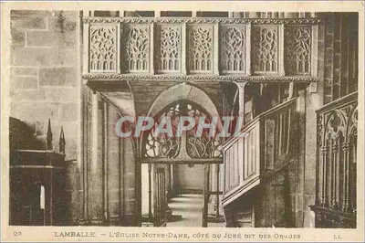 Lamballe — A Igreja Notre-Dame, lado do jubé dito das orgus