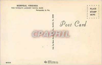 Base Naval de Norfolk — visão dos navios e veículos — Pub. by Dexter Press, Inc., New York — Verso