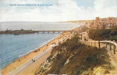 Bournemouth: East Cliff — vista da praia e do porto — J. E. Beale Ltd. n°42239