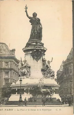 Paris – La Place et la Statue de la République — C. M.