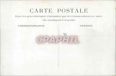 PARIS. - A Estação da Norte — vista da fachada principal com estátuas e relógio — Verso