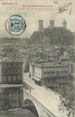 Foix - Entrada da cidade do lado da cidade — Les Pyrénées Ariégeoises — Editor: Laugueche Frères, Toulouse