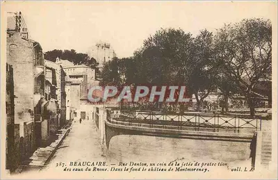Beauchâtre — Rue Danton, canto da jetée de proteção, castelo de Montmorency no fundo — coleção L.A.