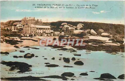 Trégastel-Plage (C.-du-N.) — Um canto da Praia — O Hotel da Mar e, na altura, o Castelo Santa Ana — Edição do Hotel Beau-Séjour, Trégastel