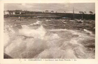 Concarneau — A Digue sob Tempestade — LL