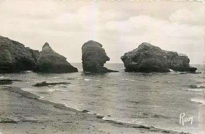 Rochas da Ponta de Castelli — Piriac-sur-Mer — F. Chapeau, editor Nantes