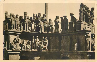 O Calvário de Plougaouet-Daoulas — Bretanha — Edições de Arte VVOC, Paris