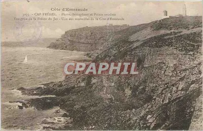 Cap Fréhel — Farol, Sinalizador e Ponta Extrema — Vista Tirada da Ponta do Jas — Costa de Esmeralda