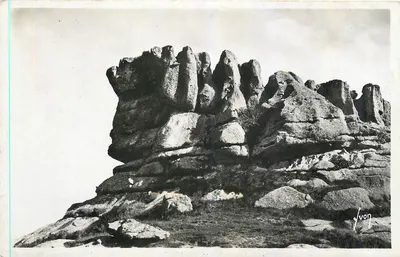 Tregastel (C.-du-N.) — Rocha « Le Roi Grallon » — Les Éditions d'Art Marlet, Paris