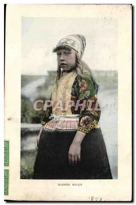 Menina em traje folclórico — Marker Meisje — editor BELGIOVE