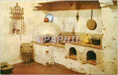 Odzyskana kuchnia Piarów - Misja San Carlos Borromeo, Carmel, Kalifornia - wydawca H. S. Cris Co. Inc.
