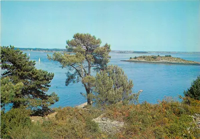 Ile-aux-Moines (Morbihan) — Perspectiva da ilha de Holavre — Editora Aftaud & Cie, Nantes