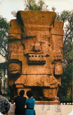 Estátua de Tlaloc — Museu de Antropologia, México — editada por Cristagcolor