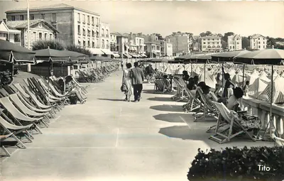 Promenade de la façade à Pontaillac-Royan — M. Berjaud, éditeur, n°167