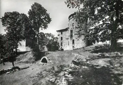 Genestelle (Ardèche) — Castelo do Cros — Edições Cellard, Rhône