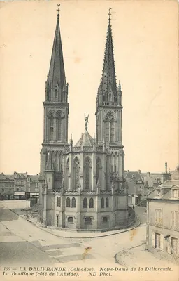 A Basílica (lado da Abstide) — Nossa Senhora da Libertadora, Calvados — ND Fot. n°109