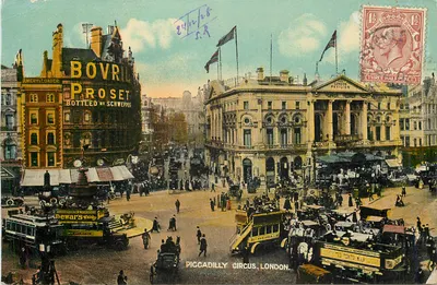 Piccadilly Circus, Londres — vista animada com o pavilhão e a placa Bovril — editor não visível, número de série ilegível